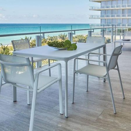 Four Seasons Hotel At The Surf Club Surfside Extérieur photo