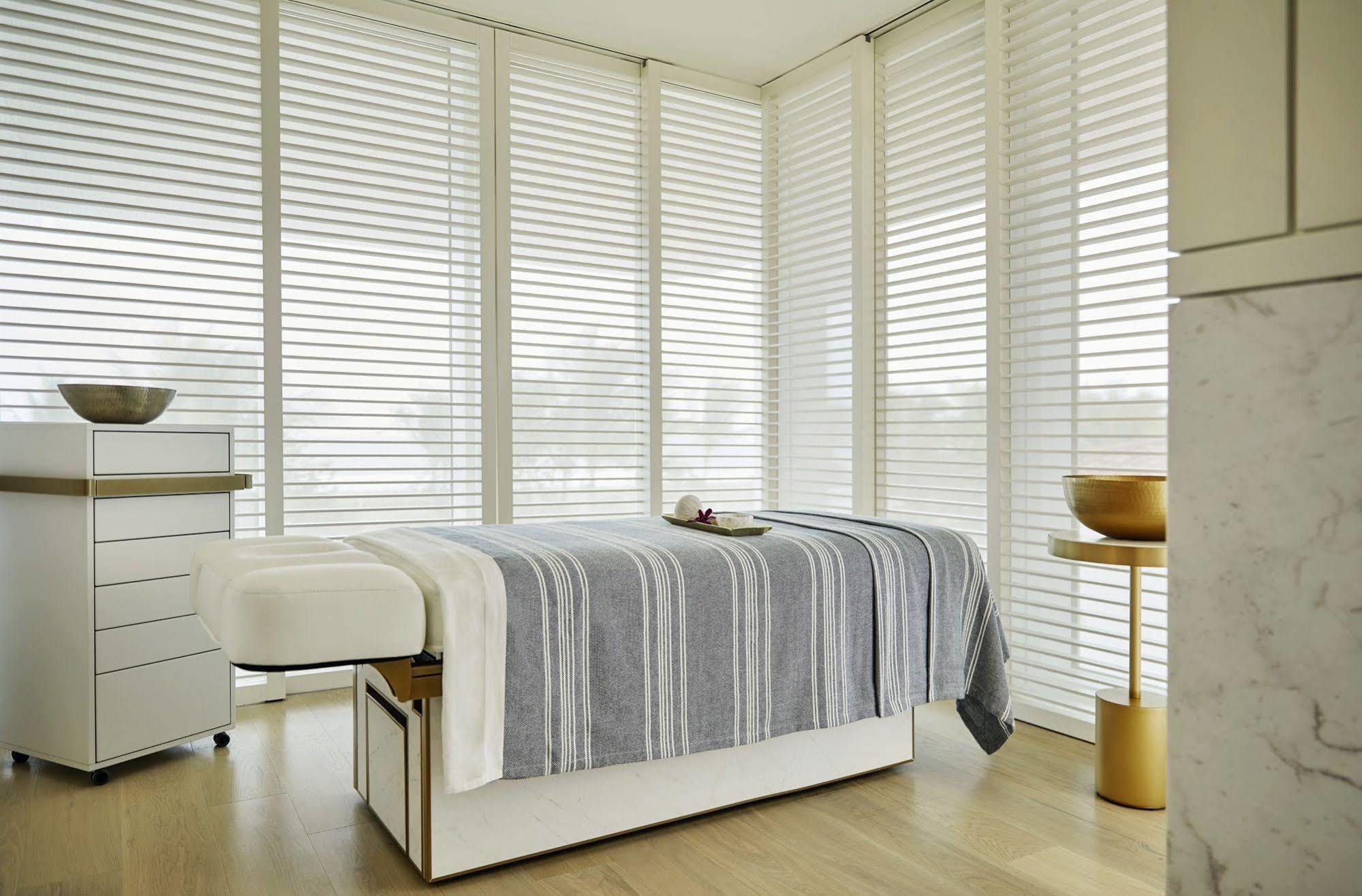 Four Seasons Hotel At The Surf Club Surfside Extérieur photo